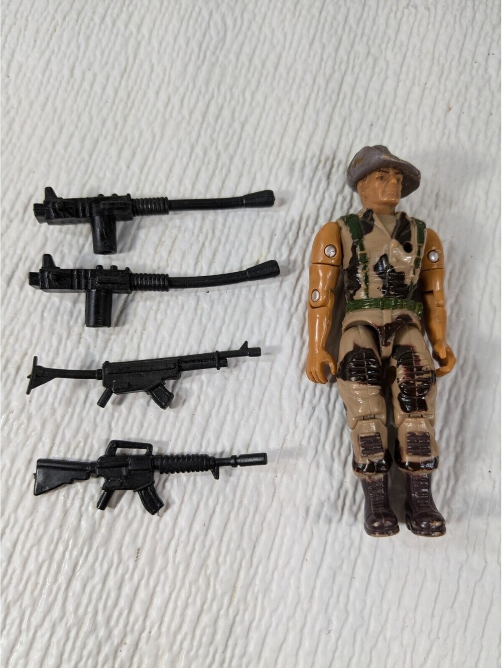 Remco US Force Defender Peace Jungle Raider Action Figure camo soldier w/ 4 guns